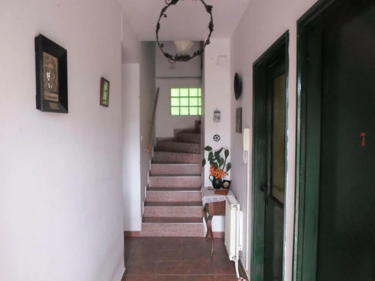 בודפשט Rooms For Wildroses בית אירוח